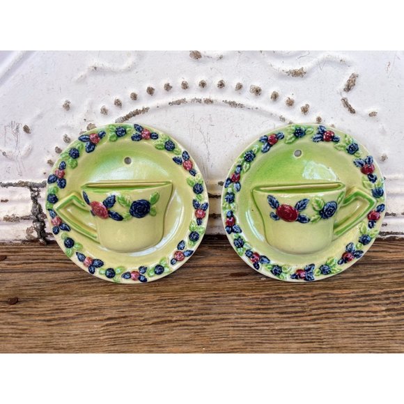 Vintage 1940s Pair Green Teacup Wall Pocket Vases Floral - Picture 8 of 12